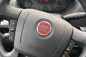 fiat ducato wnetrze kierownica tempomat maxi l4h3 blaszak furgon  zabudowa bmb lublin sypialka lozko w blaszaku